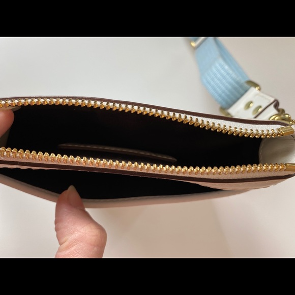 Coach RARE Signature Crossbody Blue & White Purse - Picture 5 of 5